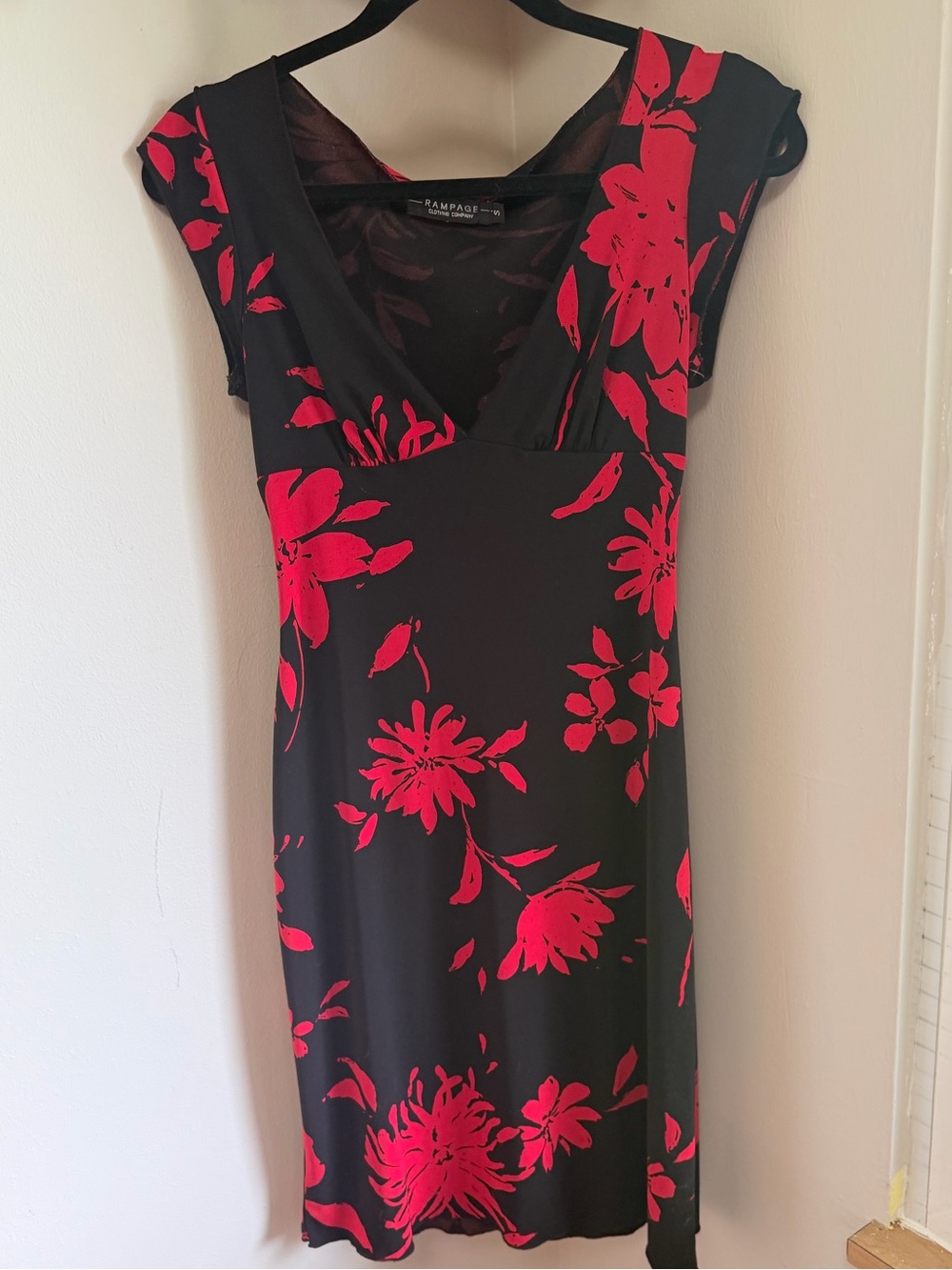 Rampage Black Red Floral Stretch Dress Size Small Y2K
